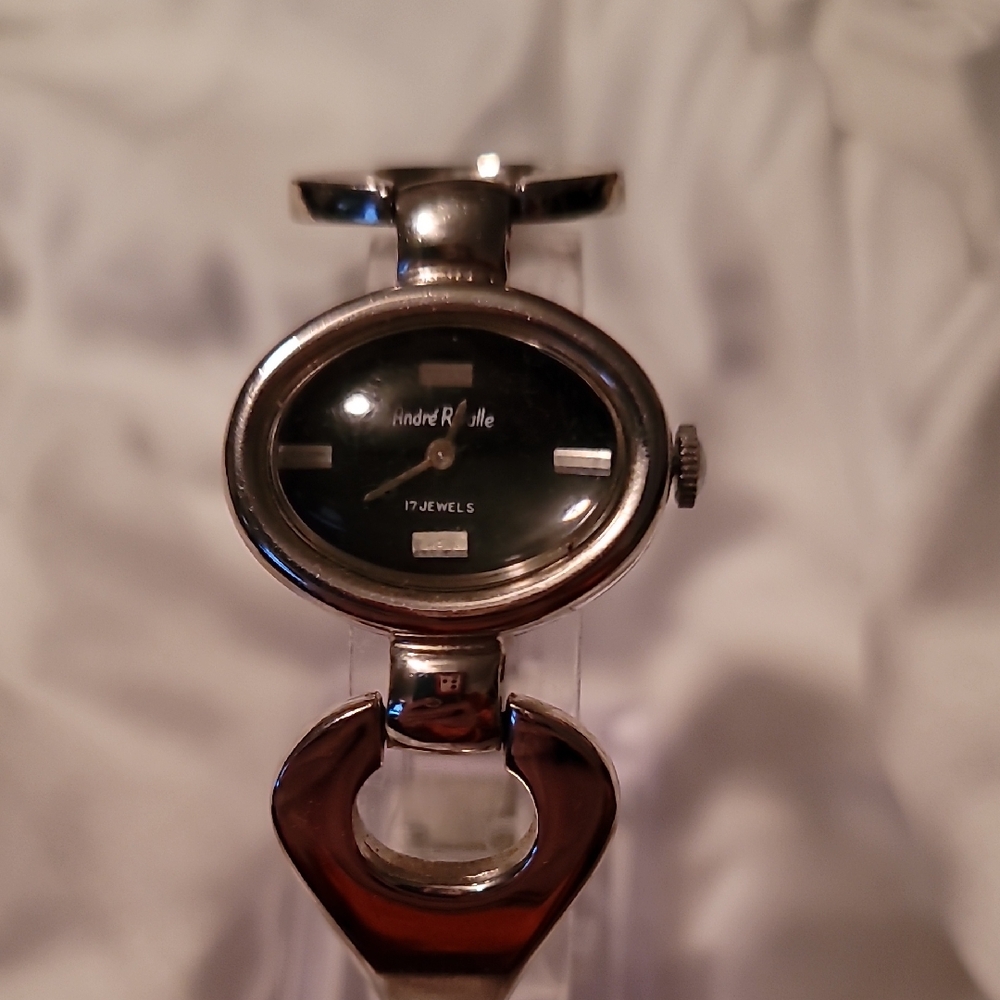 Vintage Andre Rivalle Mechanical Wind Up‎ Watch Silvertone Black Face 17 Jewels